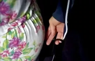 فيديو مجاني لقد أحببت أنني لمست مؤخرتها في الحافلة.