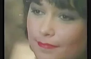 فيديو مجاني قبلة فرنسية مزدوجة لكس والحمار