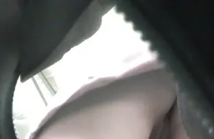 فيديو مجاني تحت التنورة - لا