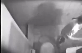 فيديو مجاني الاستمناء في الحمام والاستحمام
