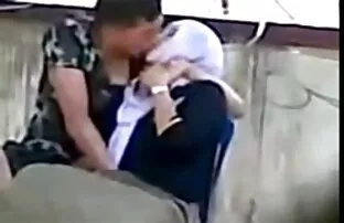 فيديو مجاني اصابع الاتهام الحجاب