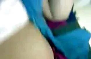 فيديو مجاني الهندي عمتي الثدي اضغط والحصول على العادة السرية مع