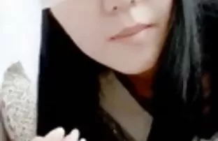 فيديو مجاني لطيف فتاة كورية تظهر لها كس الساخنة 06