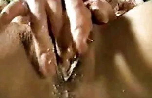 فيديو مجاني المرأة لديها النشوة الجنسية الرطبة