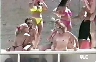 فيديو مجاني صيف حار مجنون