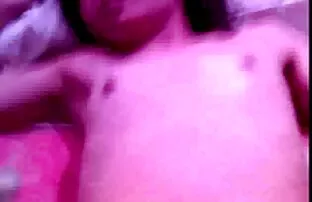 فيديو مجاني وهو من الصين. يحب أن يكون يمارس الجنس
