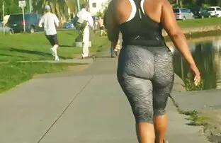فيديو مجاني واحد آخر بهزهزة