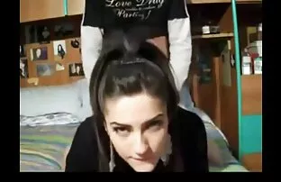 فيديو مجاني الفتاة الصغيرة وليس والدها: د
