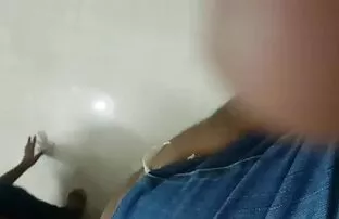 فيديو مجاني وامض خادمة