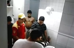 فيديو مجاني رجال ، مراحيض ، سخيف جماعي