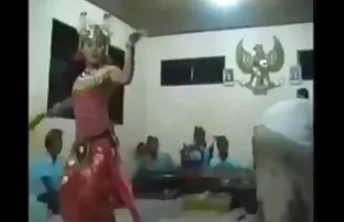 فيديو مجاني رقص بالي القديم المثيرة 13
