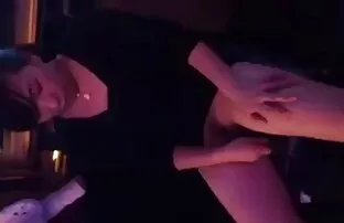 فيديو مجاني عاهرة حمراء كس غريب