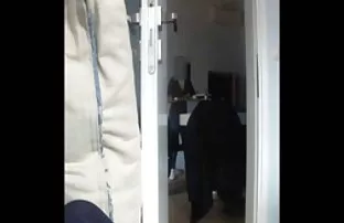فيديو مجاني خدمة الغرف ابتسامة!
