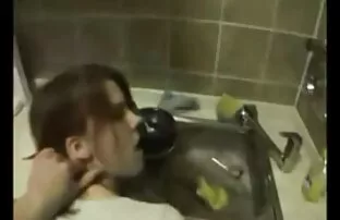 فيديو مجاني هواة فاتنة الكلية يحصل ضربة سريعة على محلية الصنع الحقيقي
