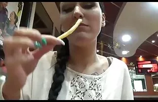 فيديو مجاني نائب الرئيس الأكل العامة