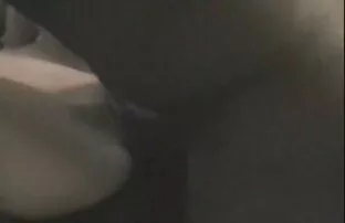 فيديو مجاني زوجة بيضاء استغل من قبل الديك الأسود الضخم.